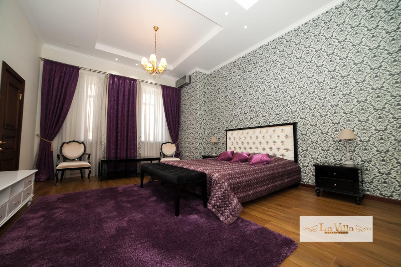 Park Hotel Karagandy Esterno foto